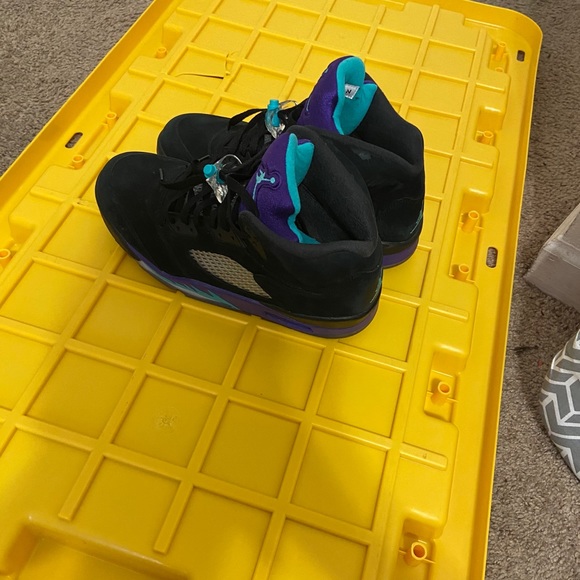Retro Jordan 5 “Black Grape” main image 4